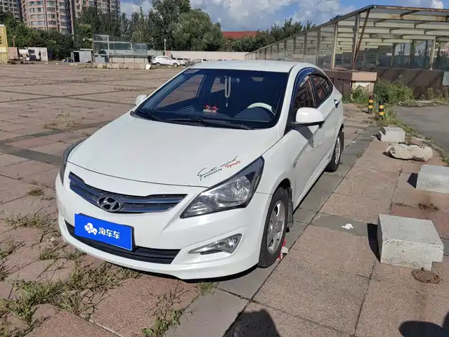Hyundai Verna