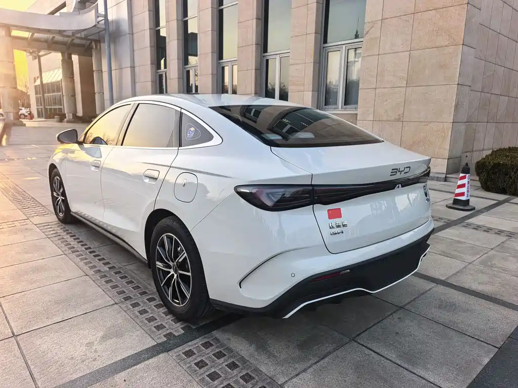 BYD SEAL 06 NEW ENERGY