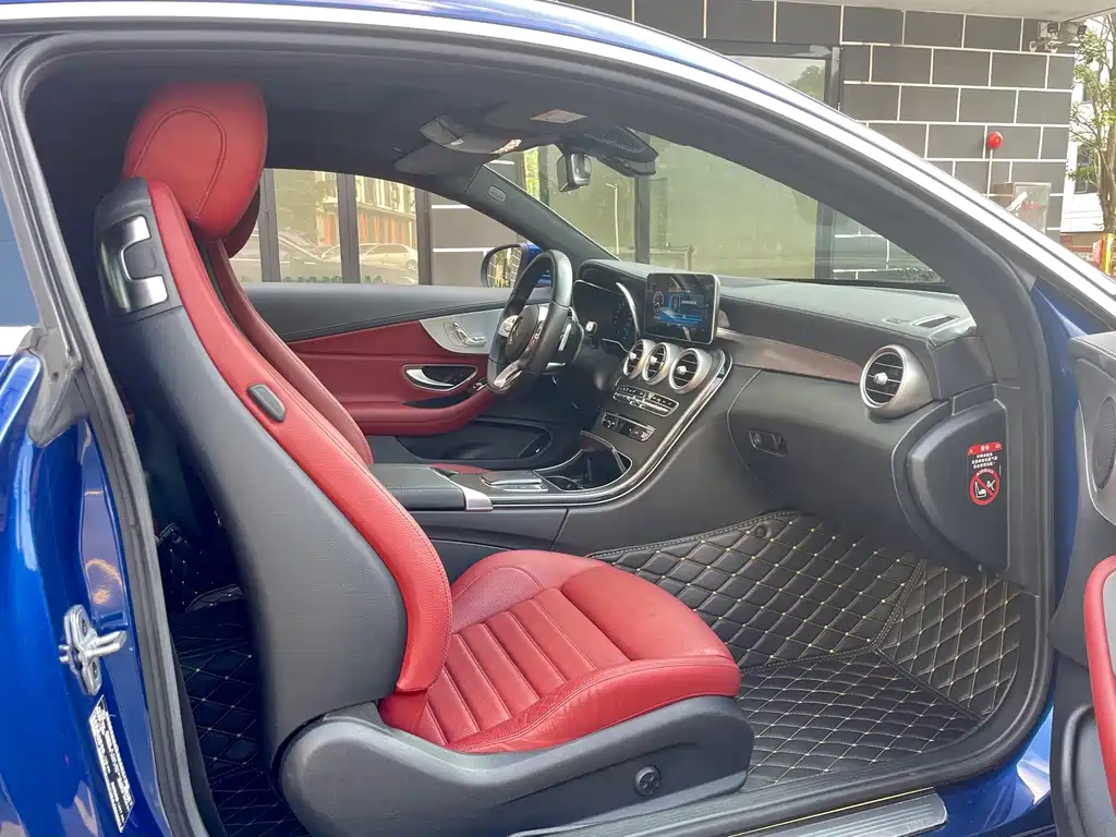 Mercedes-Benz C-Class (Import) — миниатюра 21