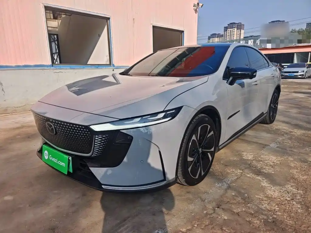 Mazda EZ-6