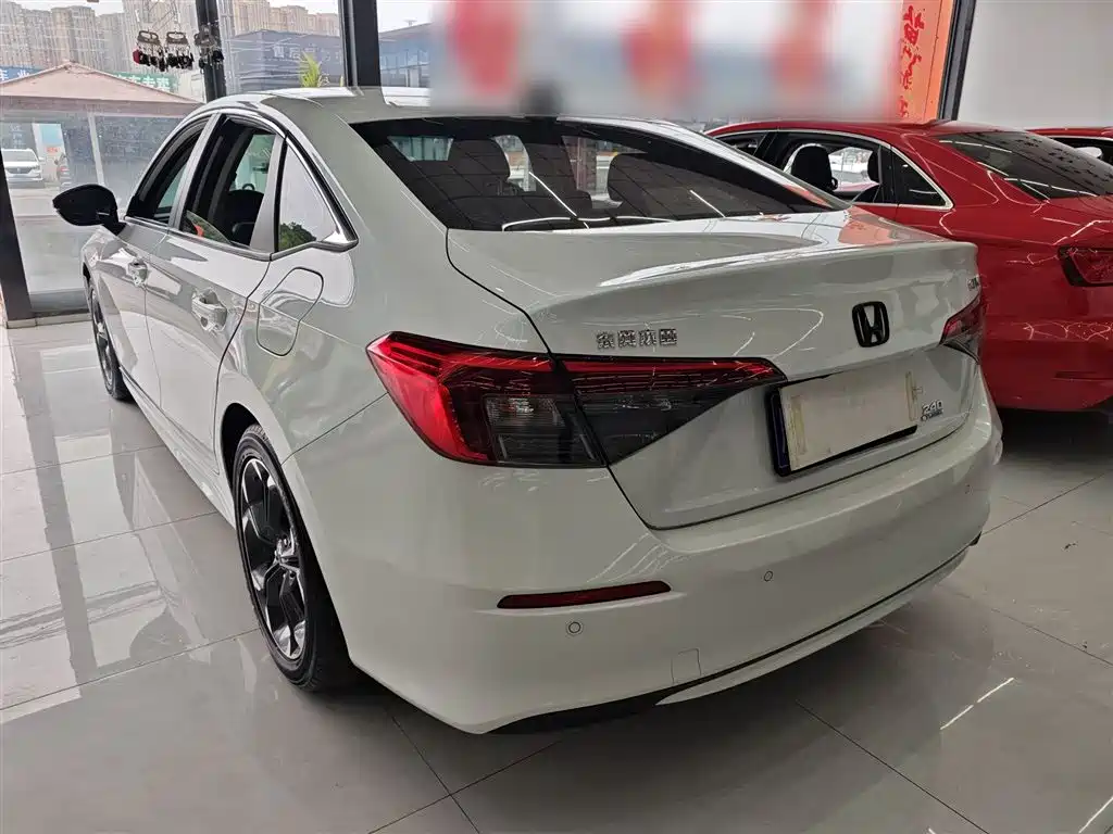 Honda Civic 2022 240TURBO CVT