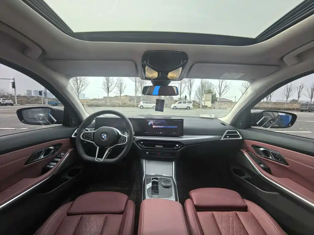 BMW 3 Series 3 2025 330Li M Sport