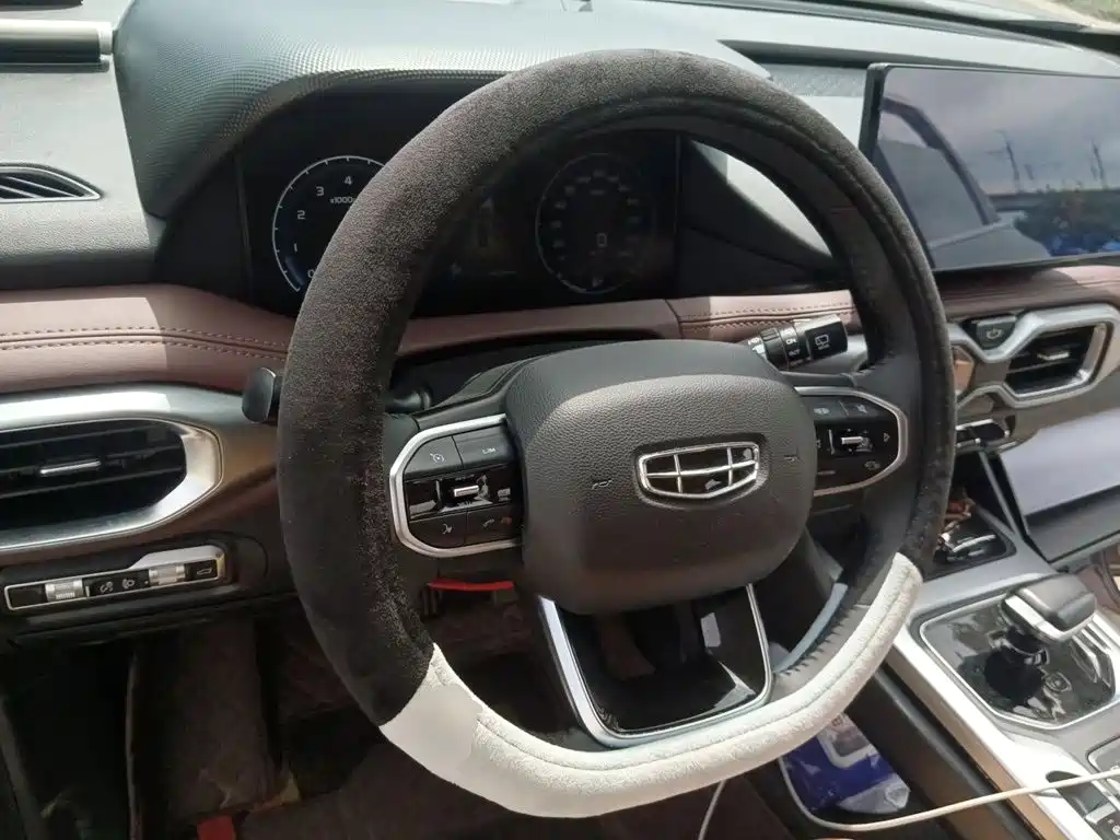 Geely Haoyue — миниатюра 11