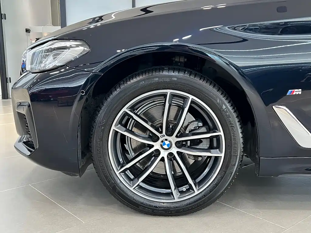 BMW 5 Series 5 2022 525Li M Sport
