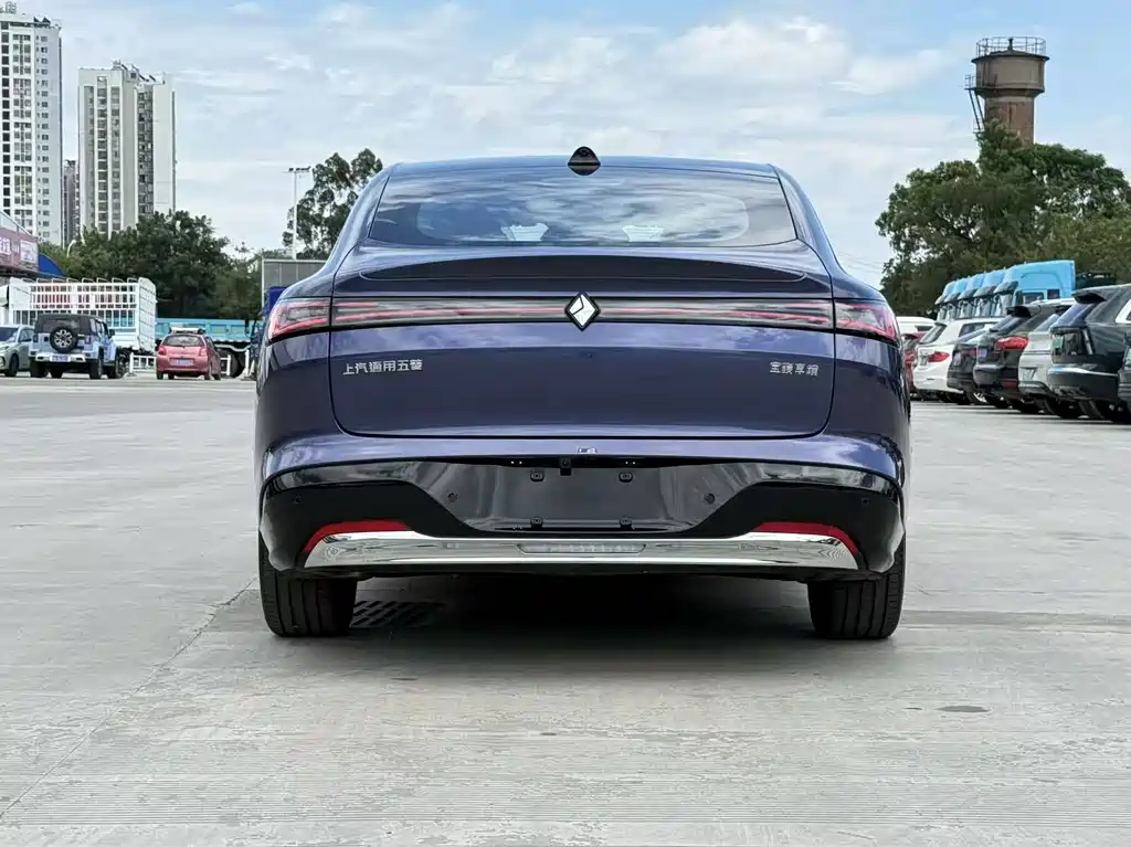 Baojun Xiangjing — миниатюра 8