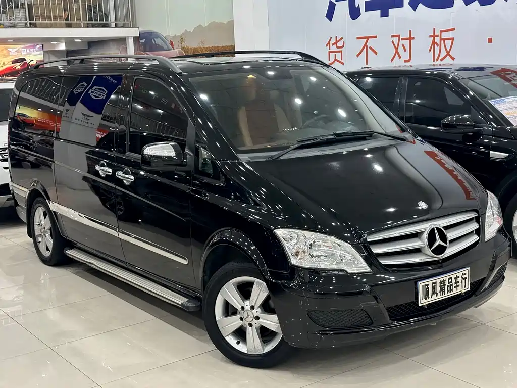 Mercedes-Benz Viano — миниатюра 26
