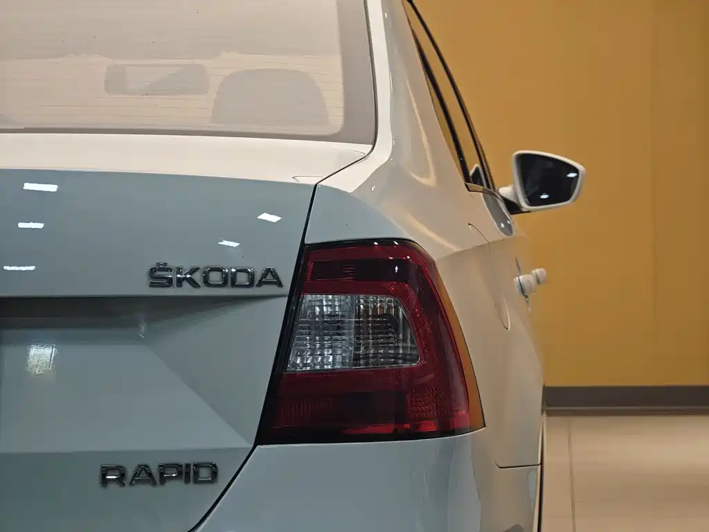 Skoda Rapid — фотографии объявления, Фото 25