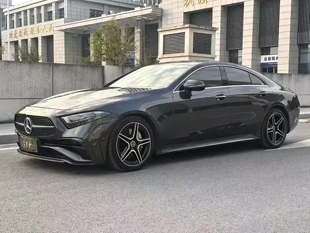 MERCEDES-BENZ CLS