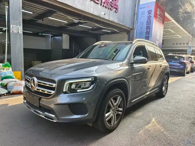 MERCEDES-BENZ  GLB 2021