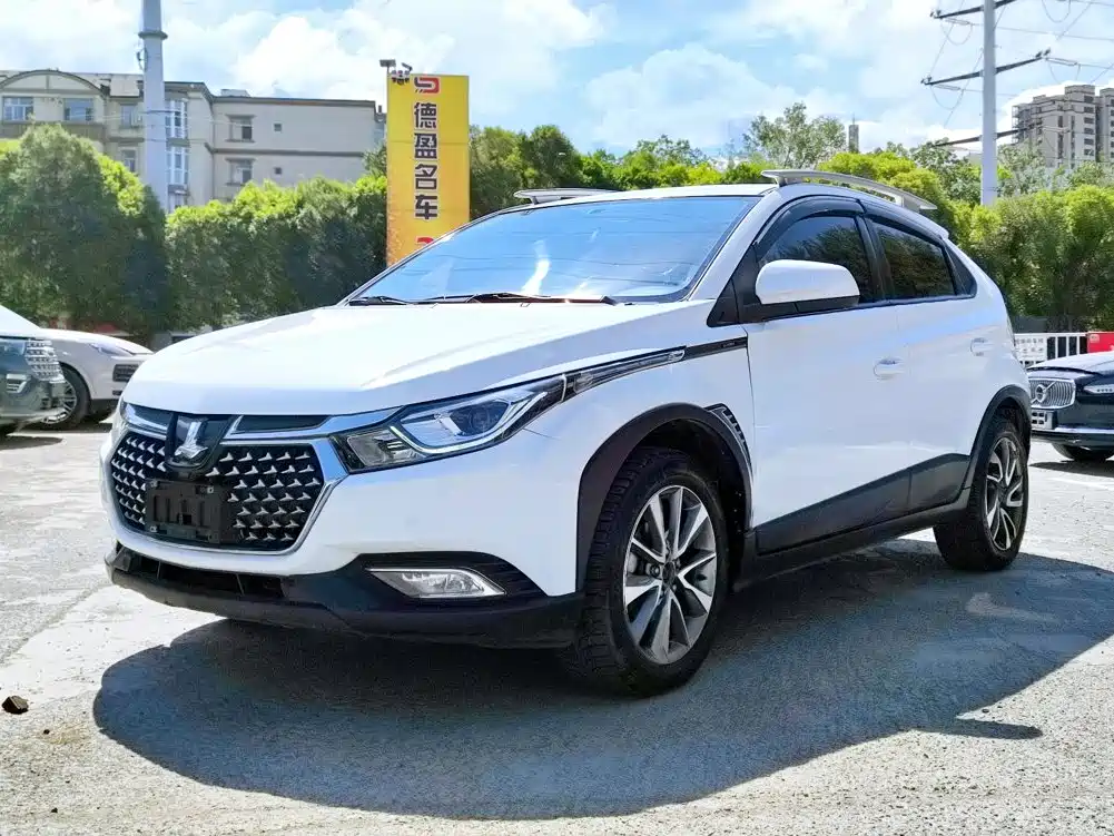Luxgen U5 SUV