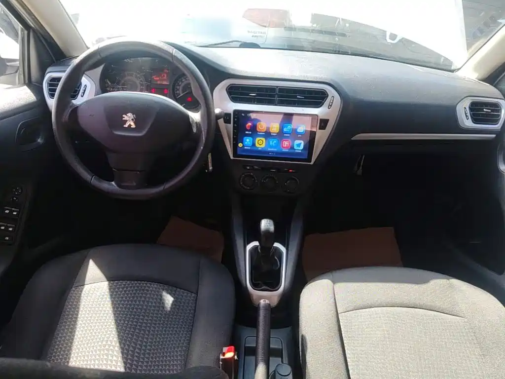 Peugeot 301 — миниатюра 10