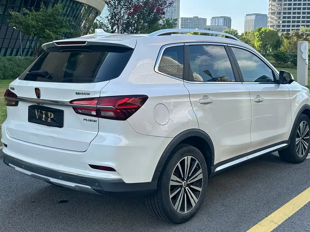 Roewe RX5 New Energy — миниатюра 3