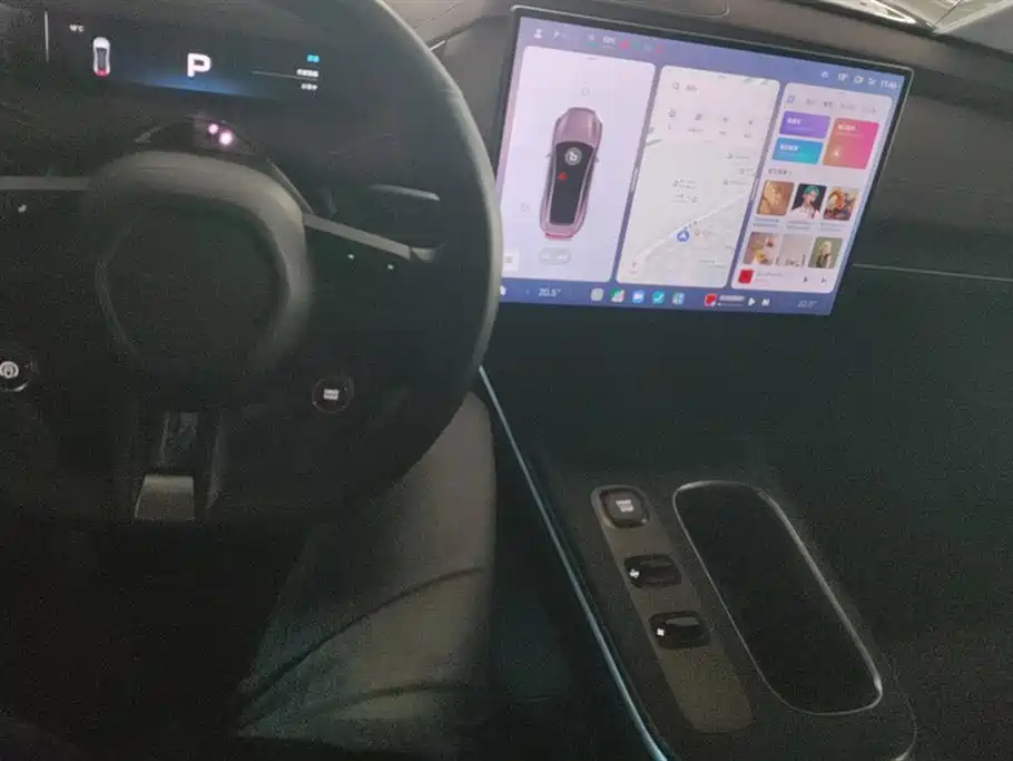 XIAOMI CAR XIAOMI SU7