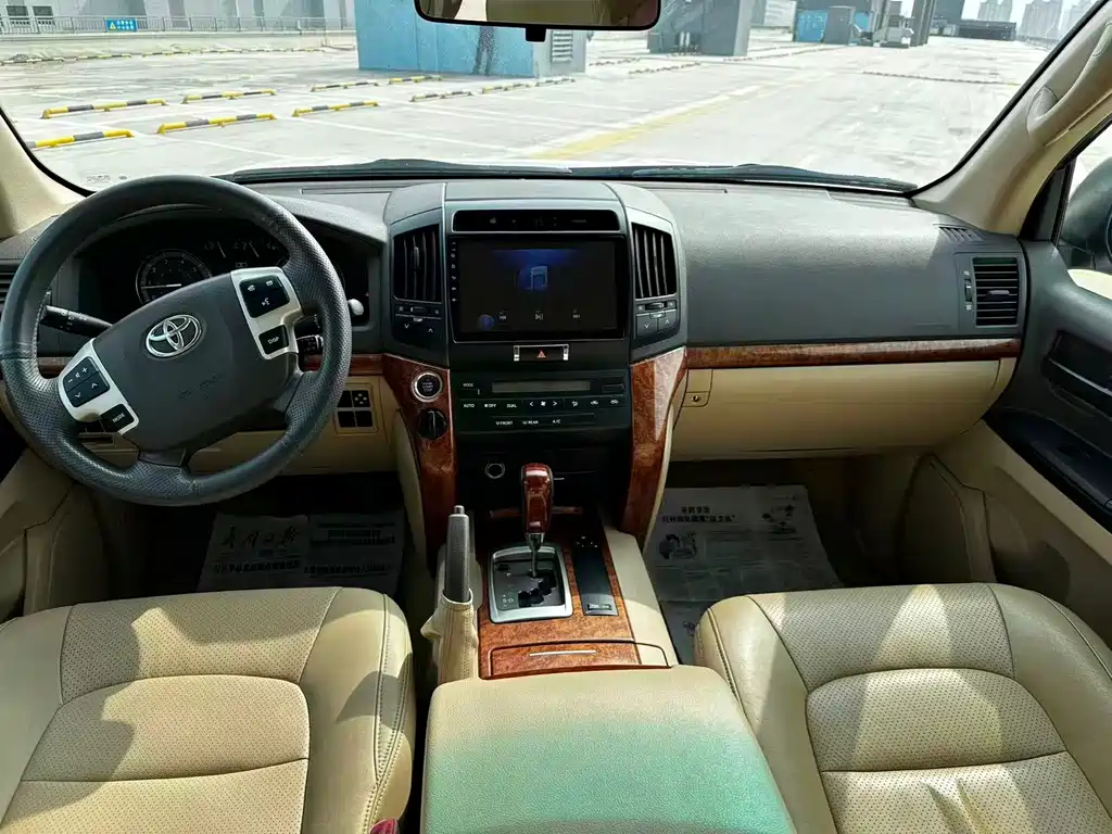 Toyota Land Cruiser 2015 4.0L V6