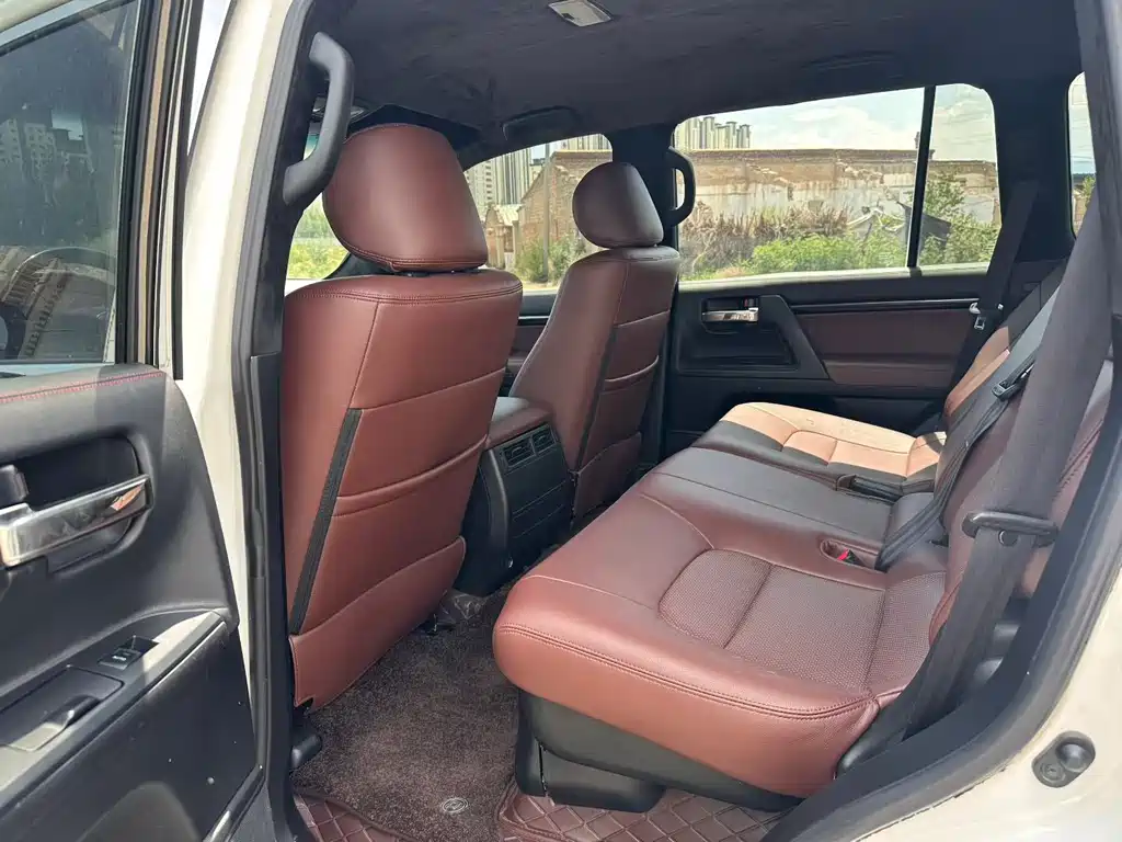 Toyota Land Cruiser 2015 4.0L V6