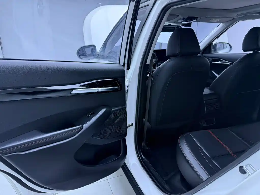 Kia KX3 — миниатюра 17