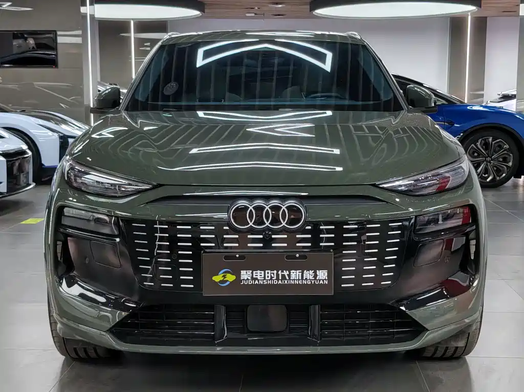 Audi Q6L e-tron