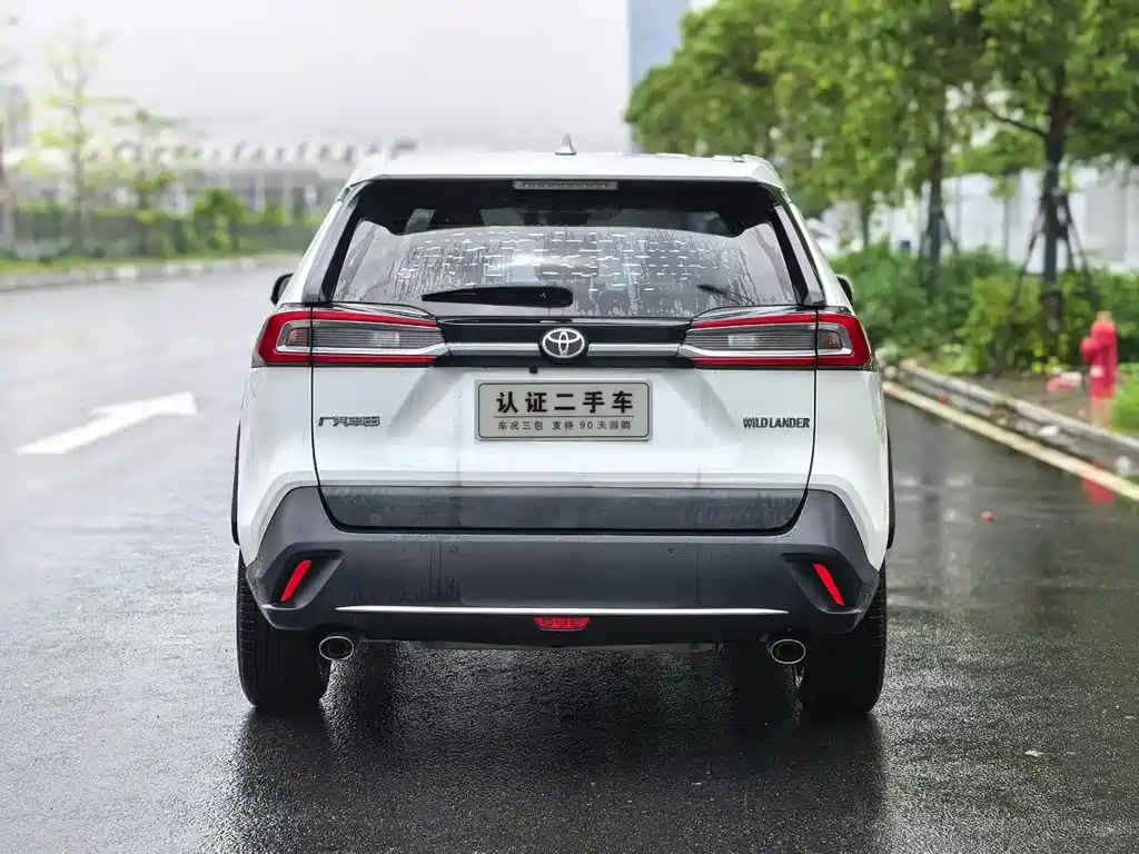 Toyota Wildlander 2022 2.0L CVT Luxury