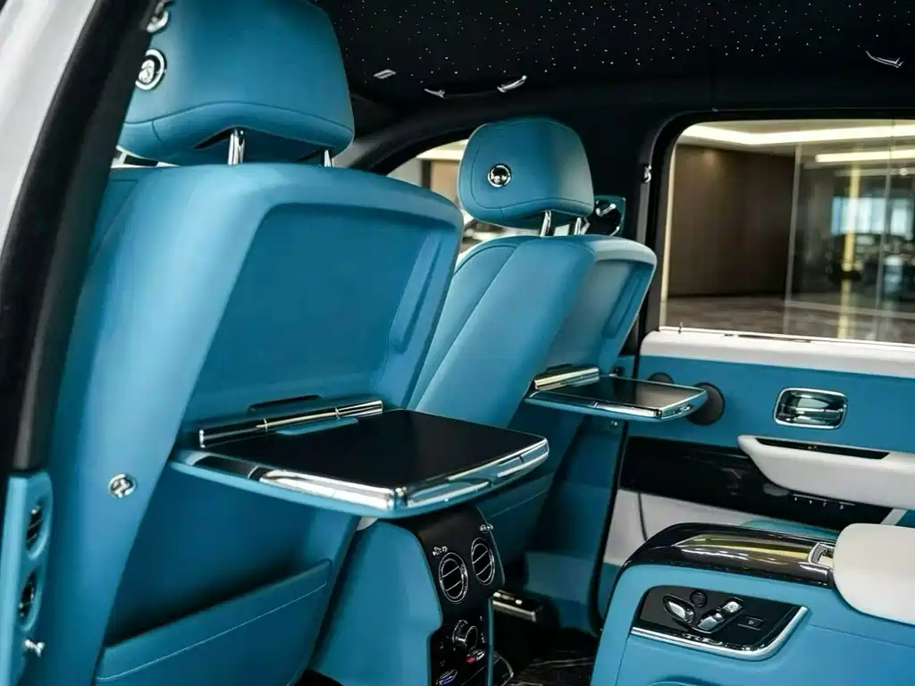 Rolls-Royce Cullinan — миниатюра 8