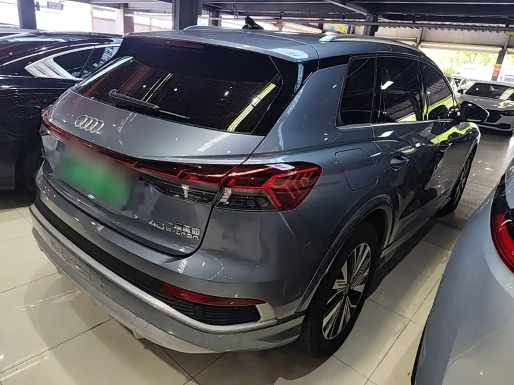 Audi Q4 e-tron 2024 40 e-tron
