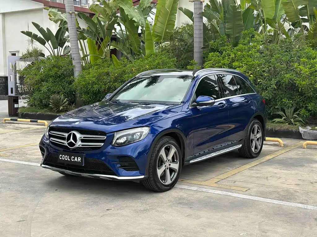 Купить Mercedes-Benz GLC