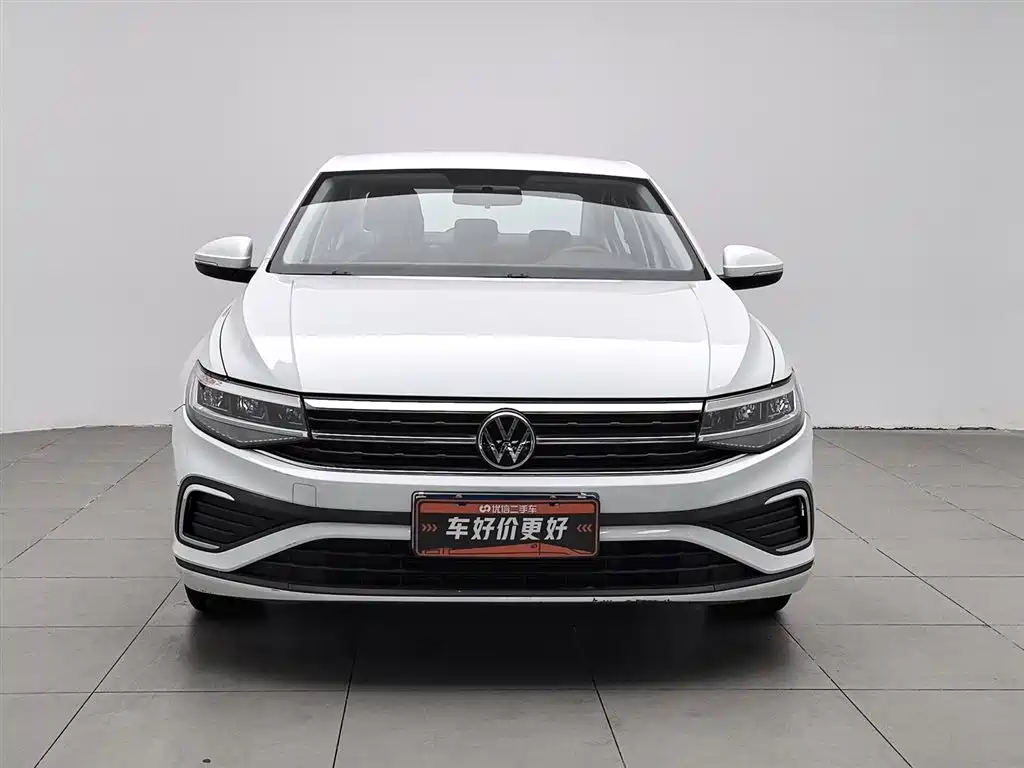 Volkswagen Bora 2023 200TSI DSG