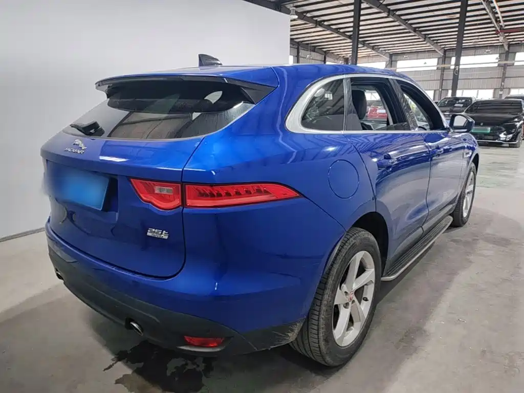 Jaguar F-PACE — миниатюра 5