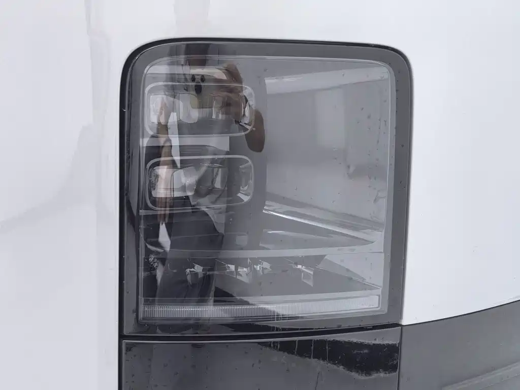 Li Auto MEGA 2025 Home