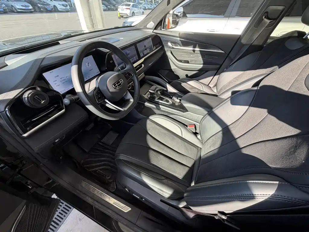 Geely Xingyue L — миниатюра 4
