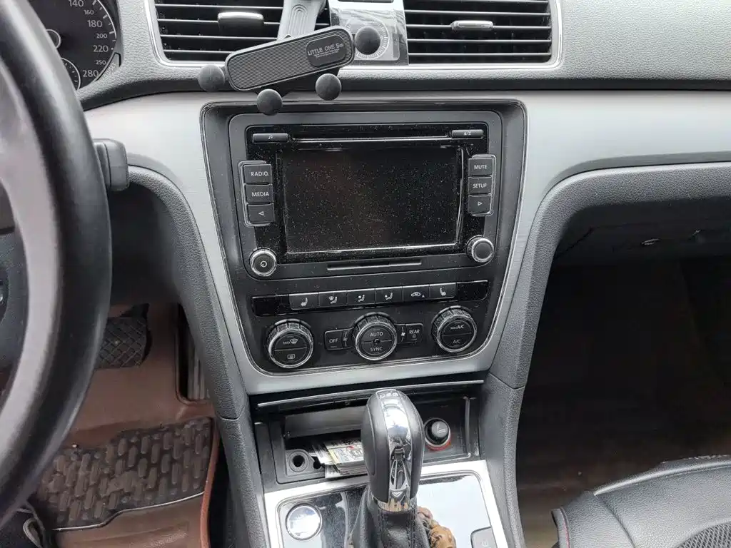 Volkswagen Passat — миниатюра 14