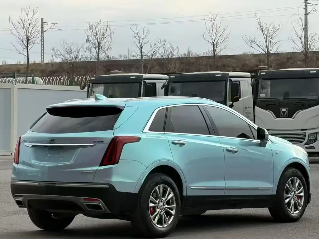 CADILLAC XT5