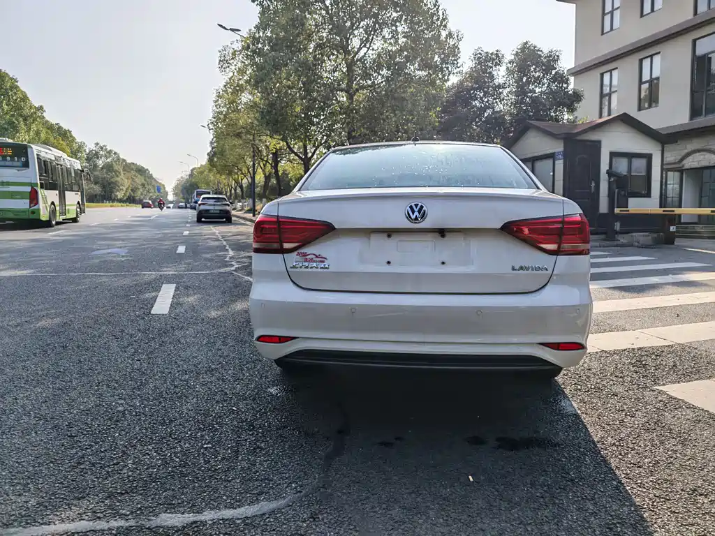 VOLKSWAGEN LAVIDA