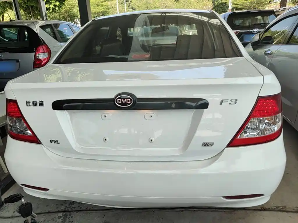 BYD F3 — миниатюра 6