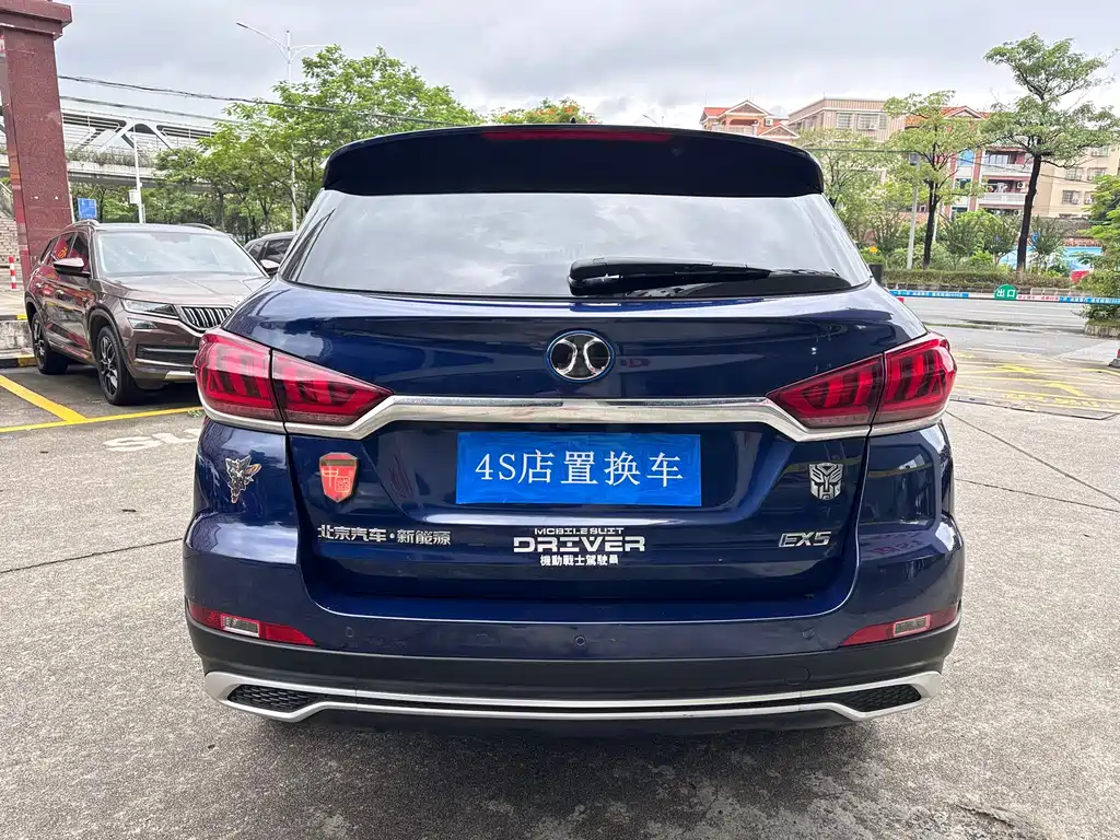 BAIC EX5 — миниатюра 5