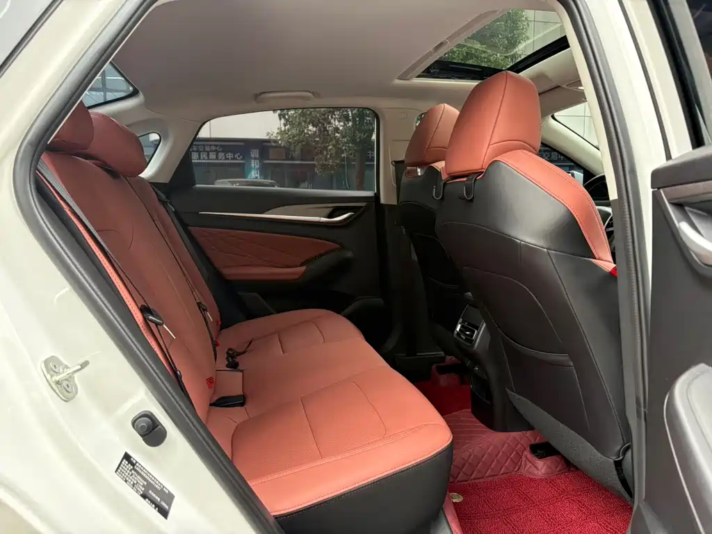 Changan Eado — миниатюра 10