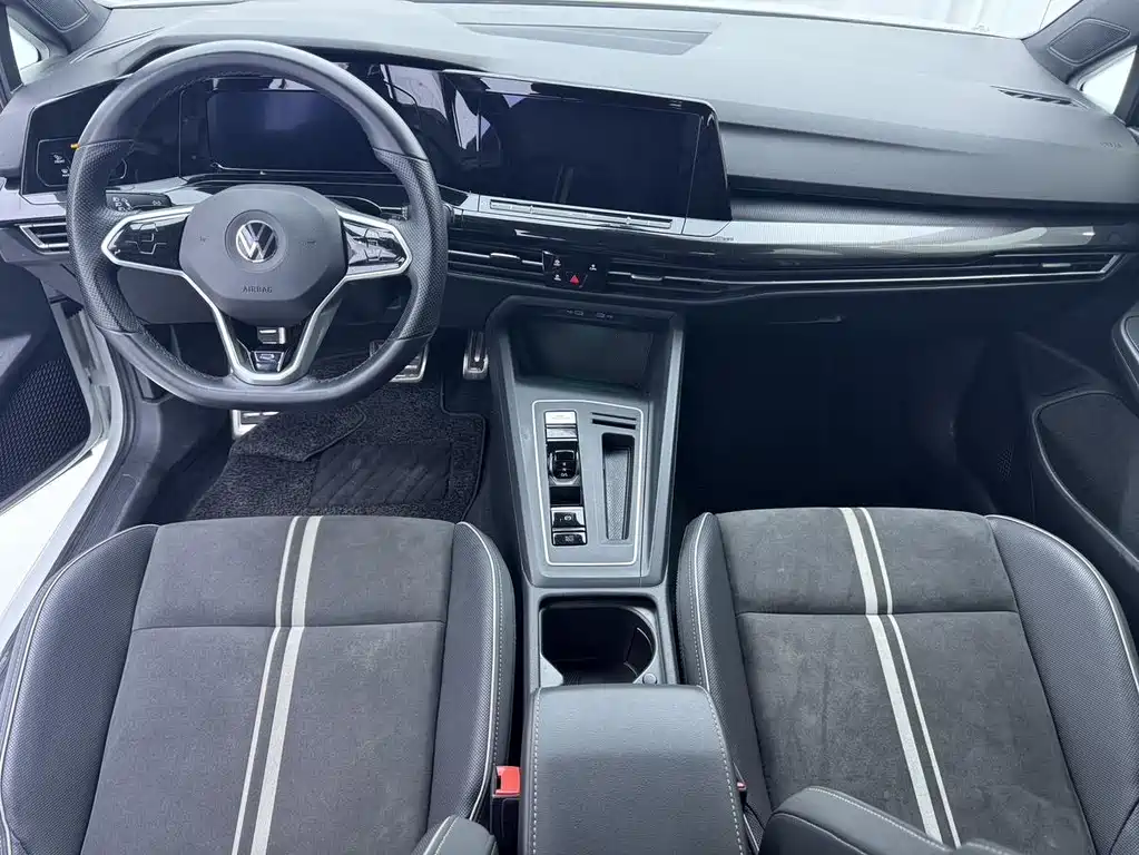 Volkswagen Golf — миниатюра 14