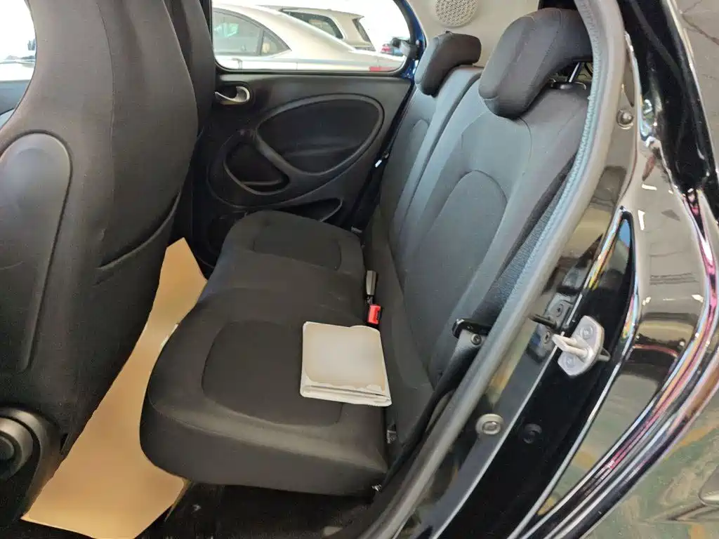 smart Smart Forfour — миниатюра 17