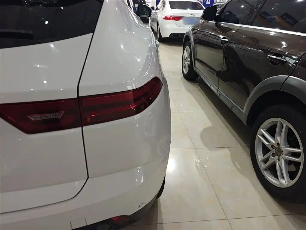 Jaguar E-Pace 2018 P200 S VI
