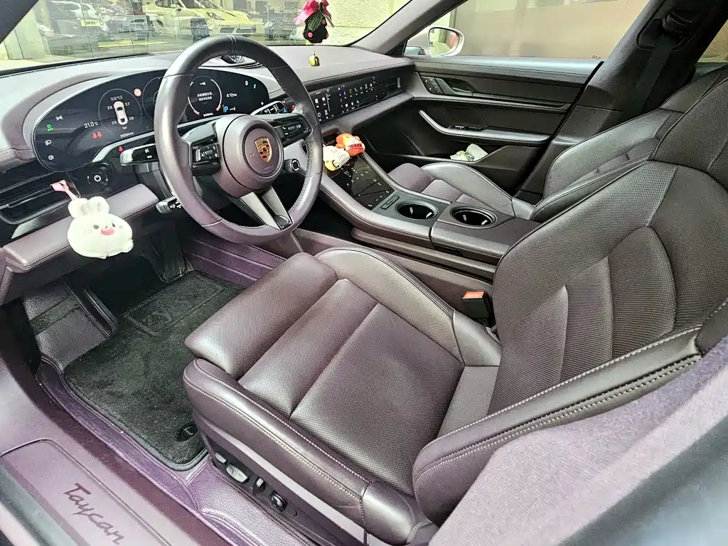 Porsche Taycan 2022 Taycan