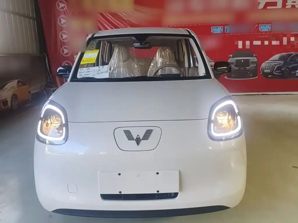 Wuling MINIEV — миниатюра 3