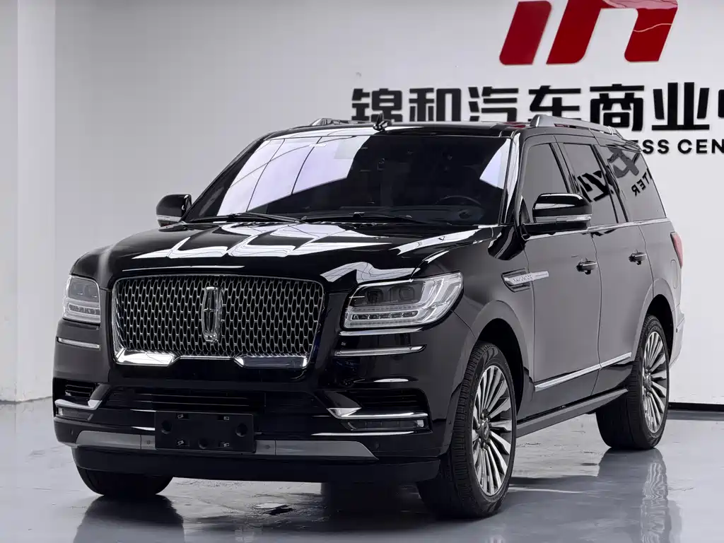 Lincoln Navigator