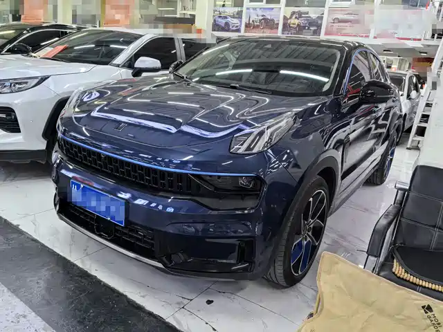2020 Lynk & Co 05