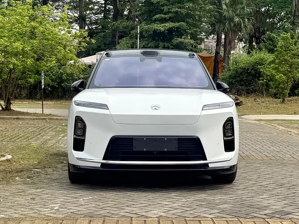 NIO ES8 2026 мест Executive Luxury