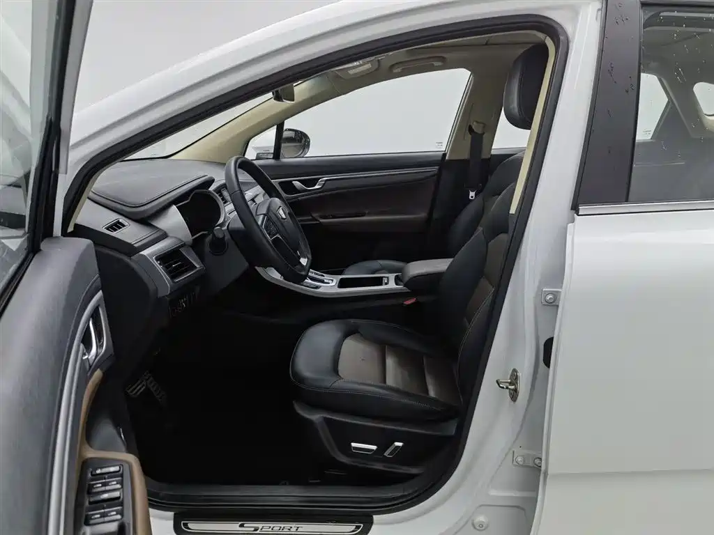 GEELY AUTOMOBILE EMGRAND GS