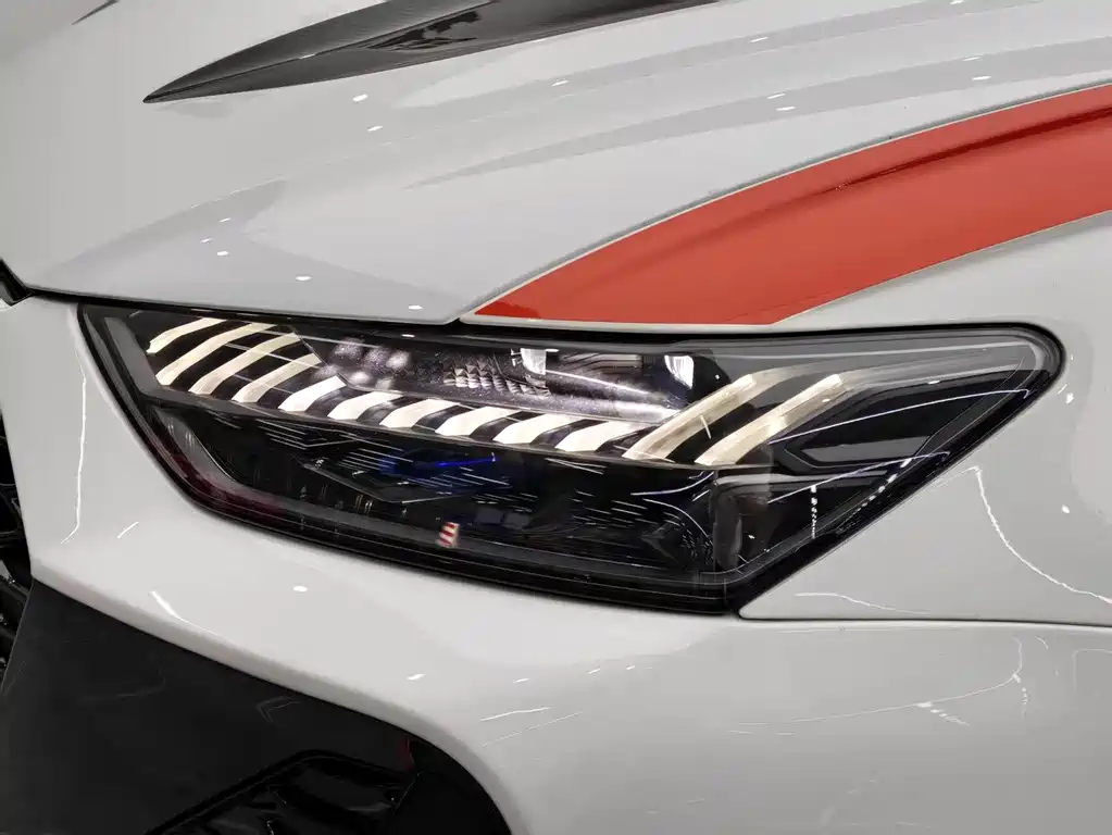 Audi RS 6 — миниатюра 7