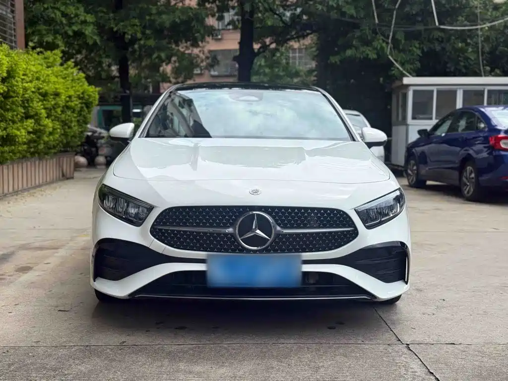 Mercedes-Benz A-Class — миниатюра 3