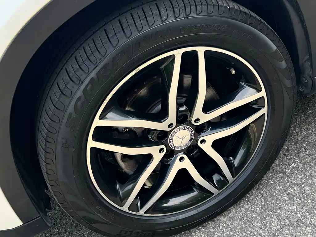 Mercedes-Benz GLA 2016 GLA 200 Fashion