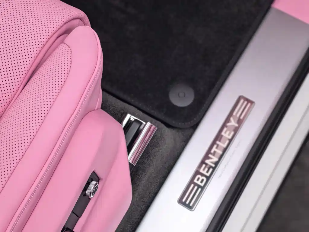 Bentley Bentayga — миниатюра 6