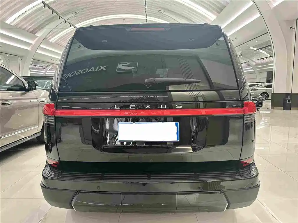 Lexus GX — миниатюра 22
