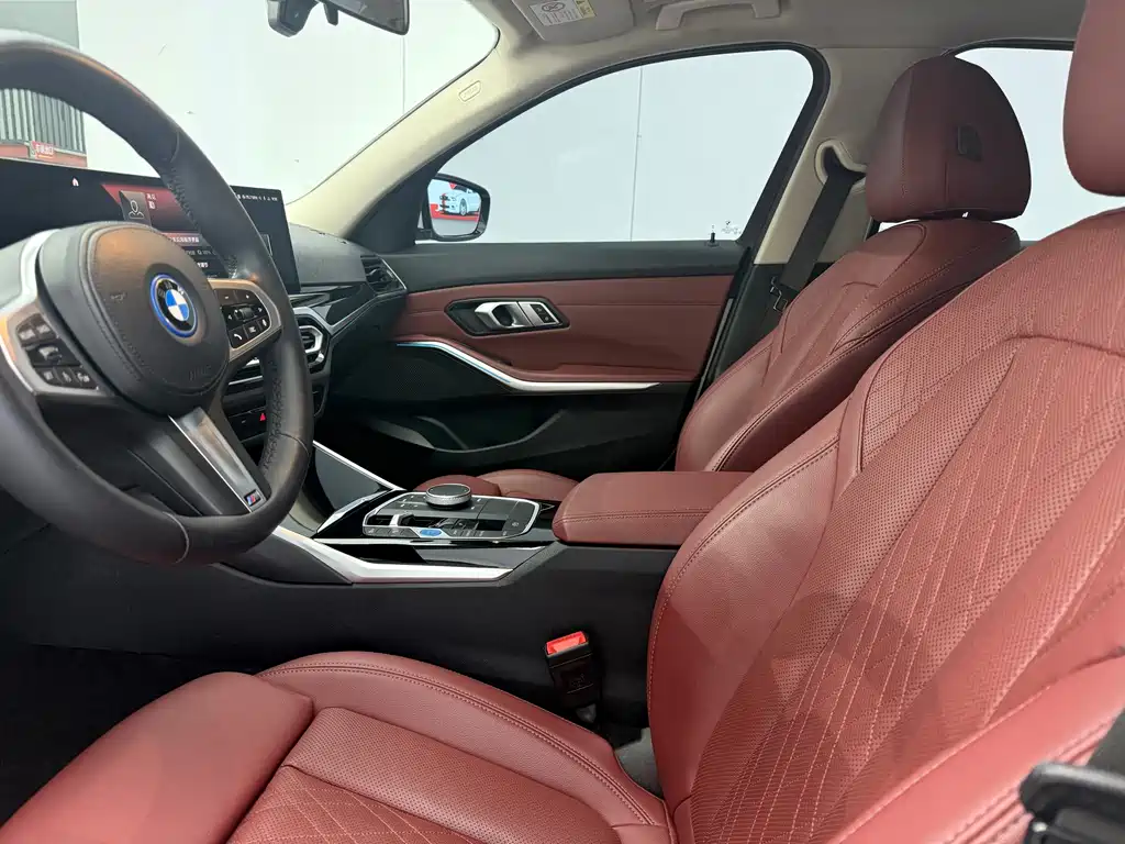 BMW i3 — миниатюра 4